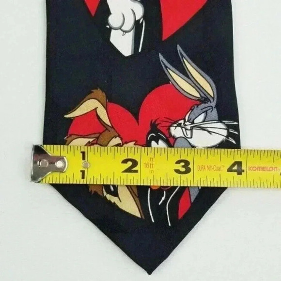 Looney Tunes Men's Vintage Silk Neck Tie Bugs Bunny Daffy Duck Wylie Coyote TAZ - Picture 2 of 7